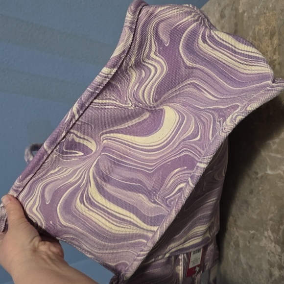 Vince Camuto Orla Lavender Haze Swirl Large Tote Bag with Tassel NWT - Picture 8 of 12